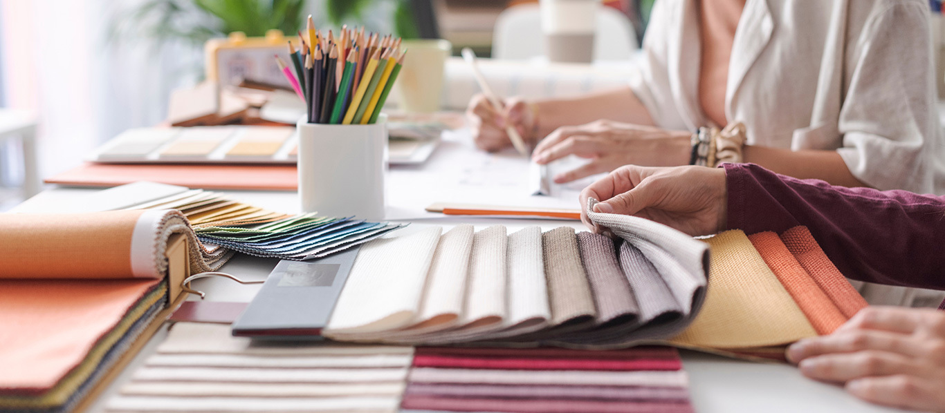 A Guide to Choosing the Right Fabric for Your Custom Window Shades